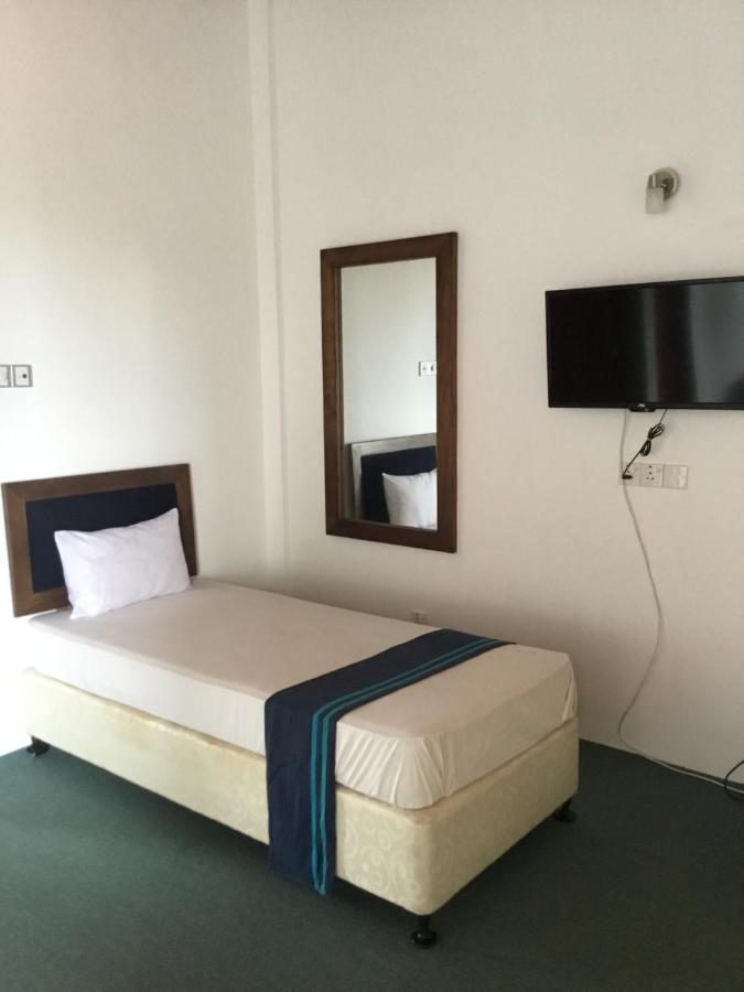 West Inn Colombo Luaran gambar