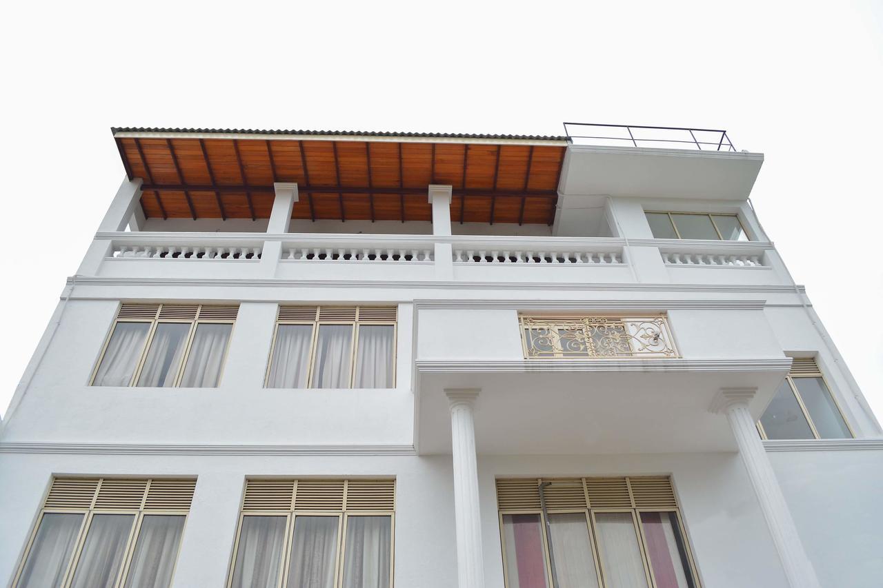 West Inn Colombo Luaran gambar