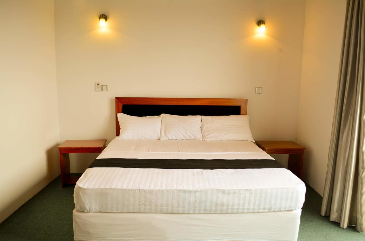West Inn Colombo Luaran gambar